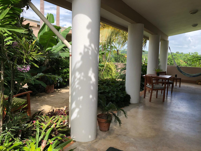 Others 3, 4 Casitas
