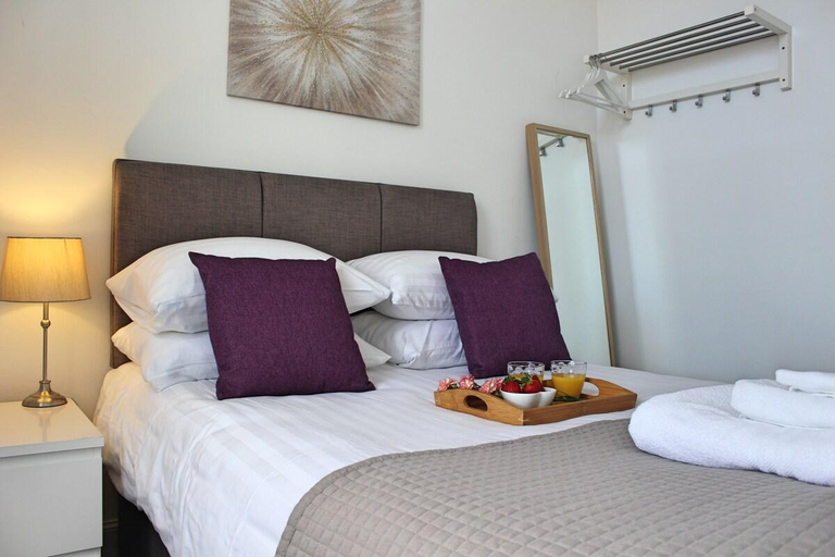Others 5, Kirk View Apartment, Stirling