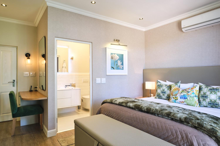 Bathroom 4, Alluvia Boutique Winery & Luxury Accommodation, Cape Winelands
