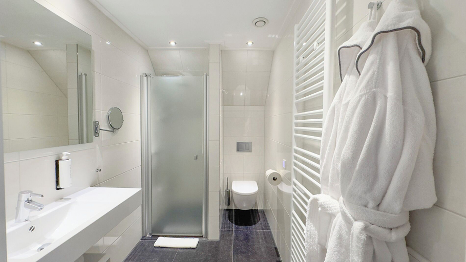 Bathroom 4, Boutique hotel Badhotel Bruin, Vlieland