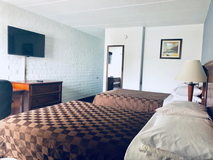 Bedroom 3, Knights Inn - Poe Avenue Dayton, OH, Montgomery