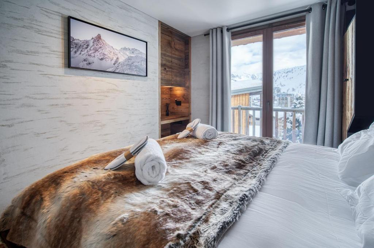 Bedroom 3, Chalet Eden Roc, Savoie