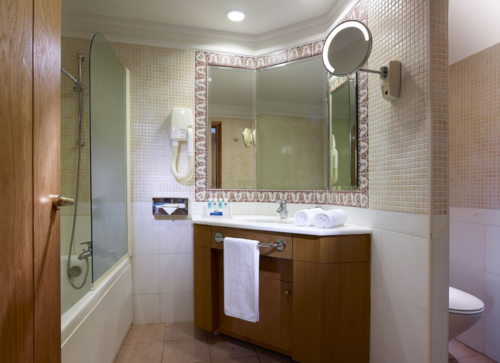 Bathroom 3, Nana Royal Premium Resort & Spa, Crete