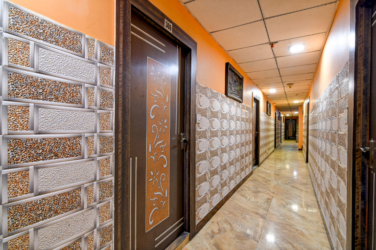Lobby 4, BRILL A G STAR, North 24 Parganas