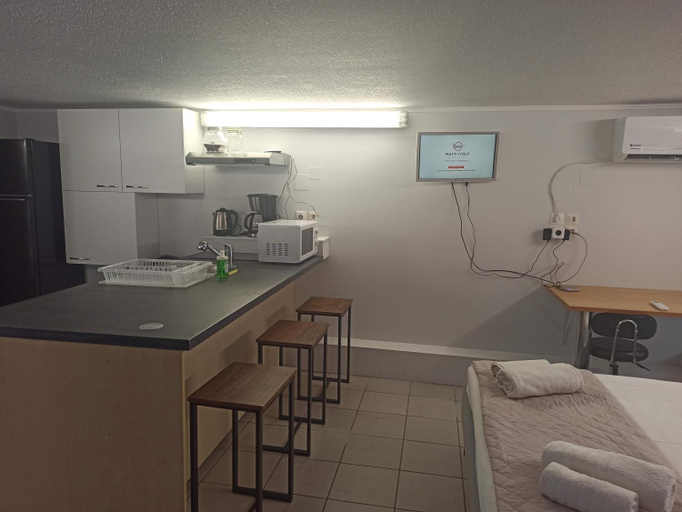Others 5, Data Maisonettes - City Center Budget Semi Basement, North Aegean