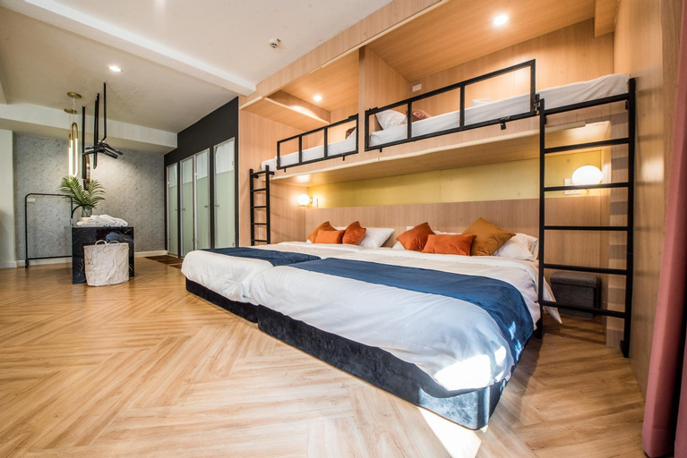 Bedroom 26