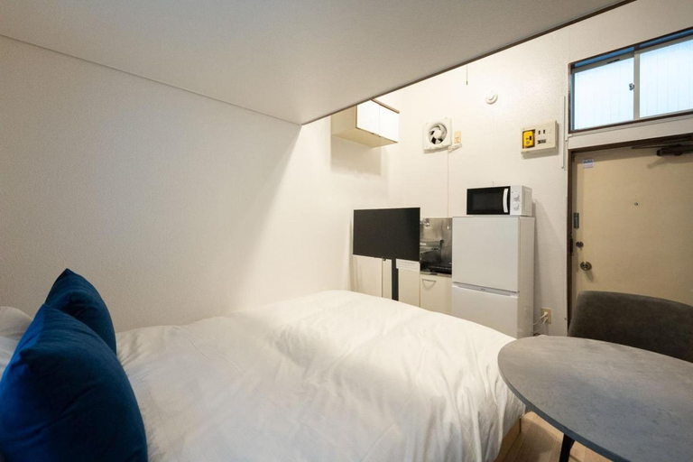Bedroom 2, Green Hill, Toshima