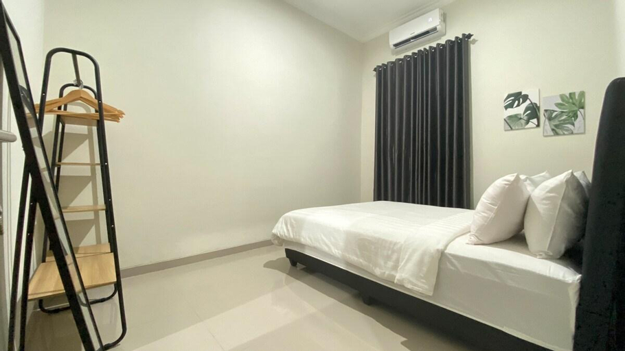 Bedroom 1, Birdy Homes, Malang