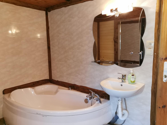 Bathroom 2, Agroturystyka pod Pstragiem, Sucha