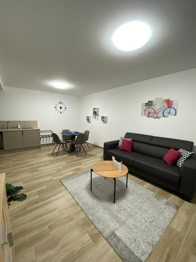 Others 5, Jokai Apartmanhaz-Hajduszoboszlo, Hajdúszoboszló