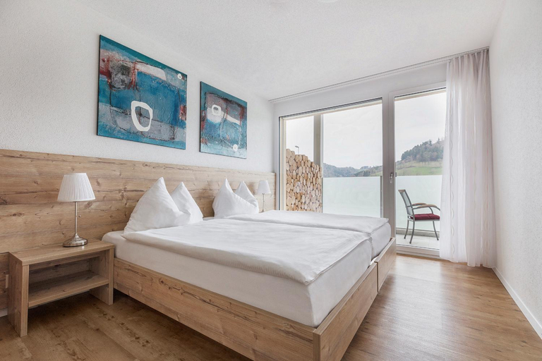 Bedroom 12