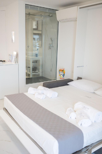 Bedroom 2, U Scrusciu d’u Mari Luxury Suite, Palermo
