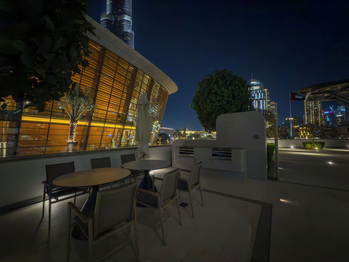 Food & Drinks, Full Burj Khalifa & Fountain View | Living & Bed, Dubai