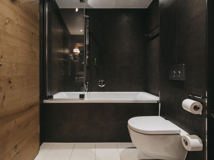 Bathroom 3, Vaya Solden, Imst