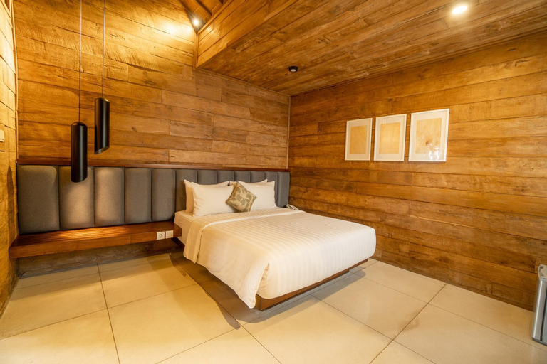 Bedroom 12