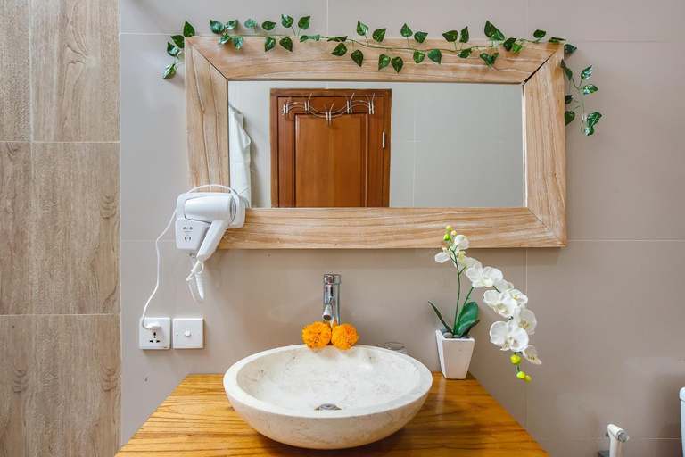 Bathroom 30