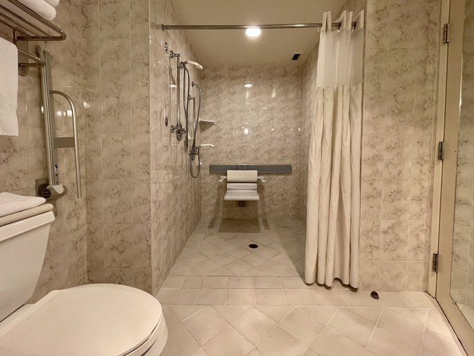 Bathroom 5, Handlery Union Square Hotel, San Francisco