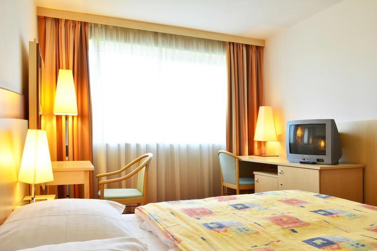 Bedroom 3, Olympik Tristar, Praha 7