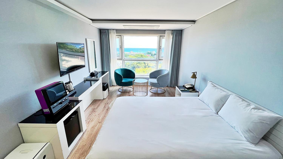 Bedroom 3, HOTEL SWEETCASTLE, Jeju