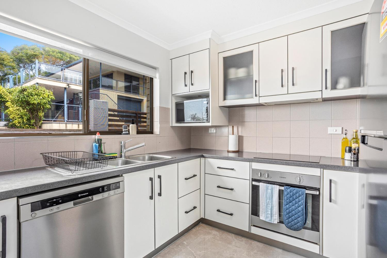 Others 5, Freeman Retreat Yeppoon, Livingstone - Pt B