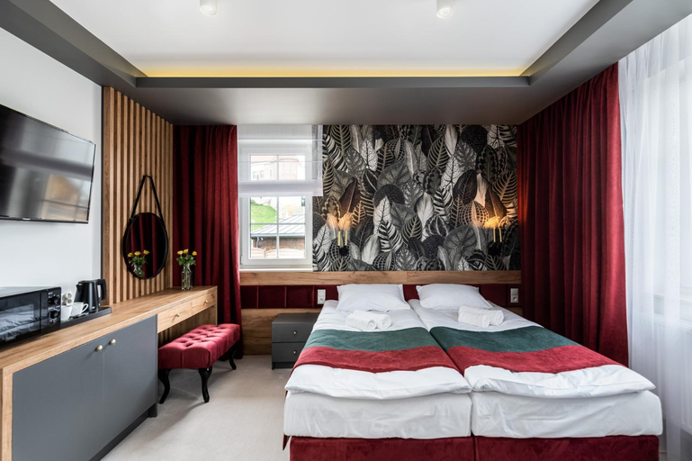 Bedroom 18
