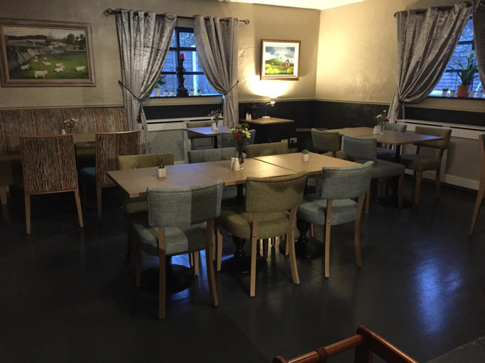 Others 4, Grangegeeth Inn