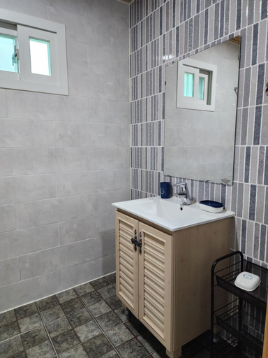 Bathroom 4, Wind Jeju Cafe & Pension, Seogwipo