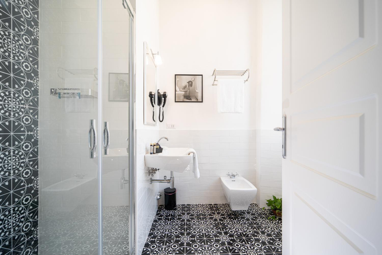 Bathroom 3, Sweet Home Pigneto Guest House, Rome