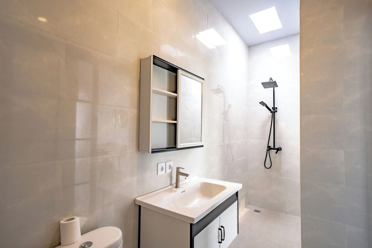 Bathroom 5, Evana Villa Canggu, Badung