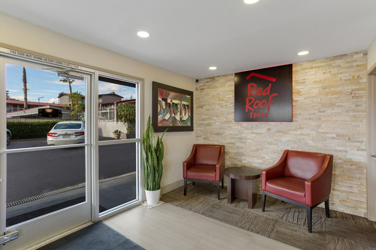 Public Area, Red Roof Inn Redding, Shasta