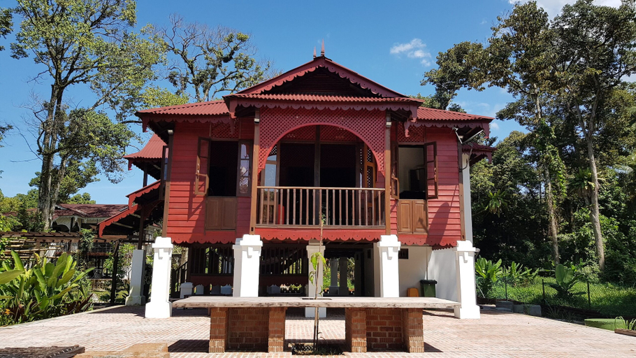 Exterior & Views 2, Bagas Zakariah Orchard Lodge, Kampar