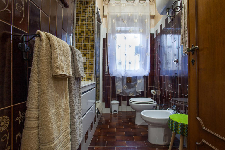 Bathroom, Casa Romana, Roma
