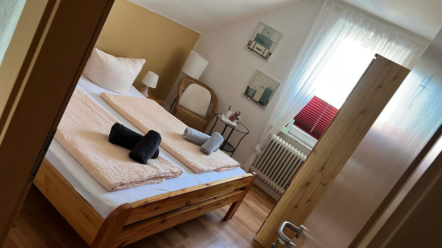 Others 2, Pension Souchon, Leer