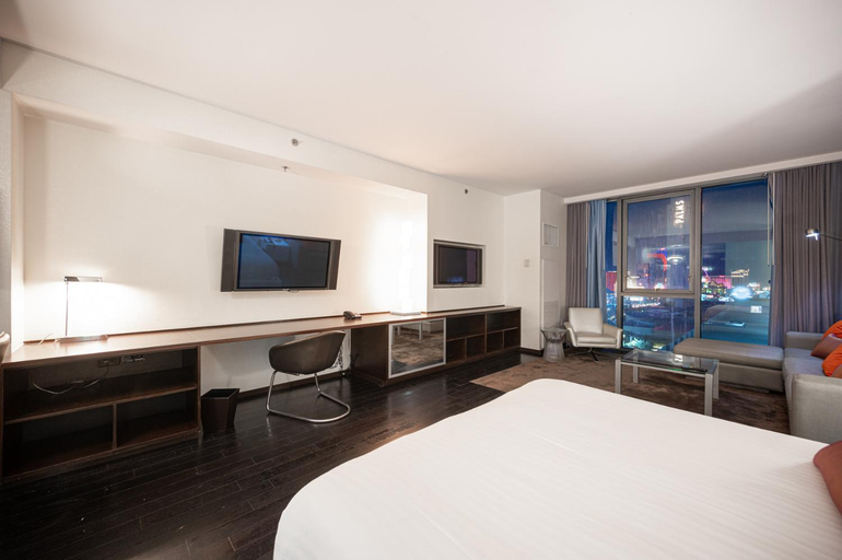 Bedroom 30