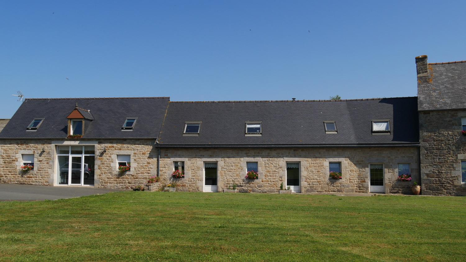 Others 5, La ferme Guibel, Côtes-d'Armor