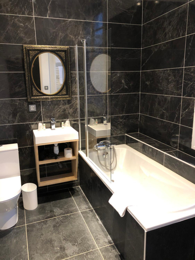 Bathroom 8
