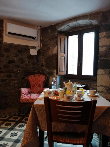 Food & Drinks 5, Deiana, Oristano