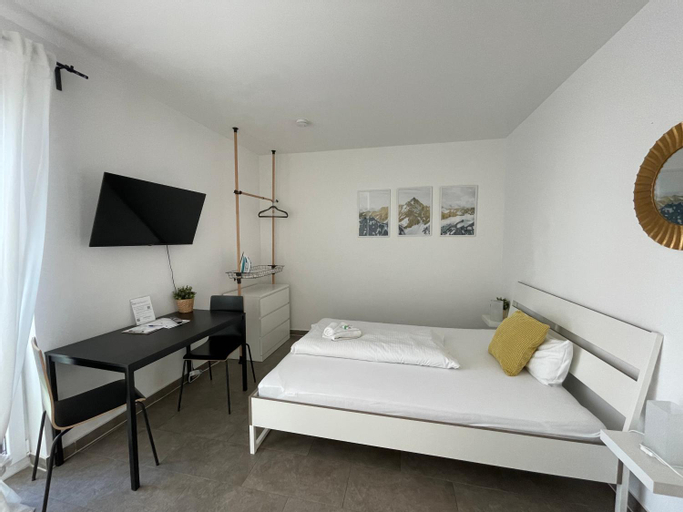 Bedroom 23
