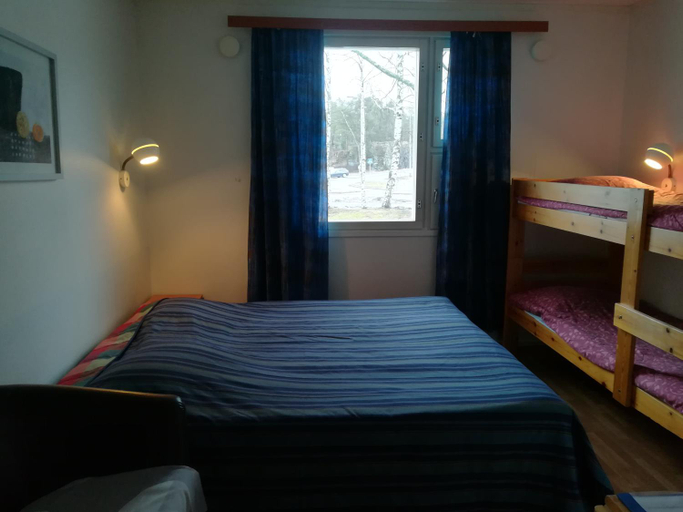 Bedroom 2, Gasthaus Henri, Finland Proper