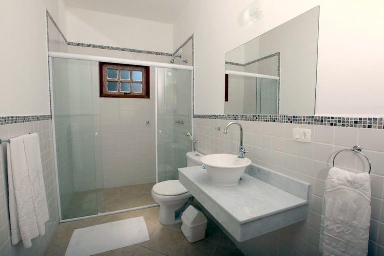 Bathroom 4, VELINN Pousada Villa Caiçara, São Sebastião