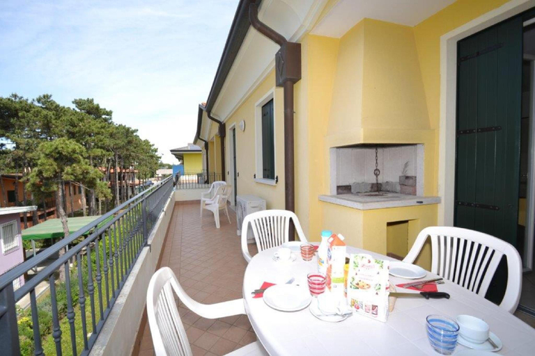 Balcony/terrace 5, Lovely flat in a building surrounded by garden, Venezia