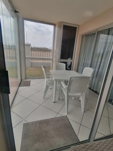Exterior & Views 3, Modern Seaview Apartment, Nelson Mandela Bay