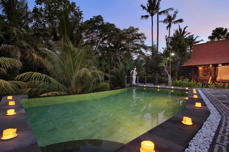 Swimming Pool 14