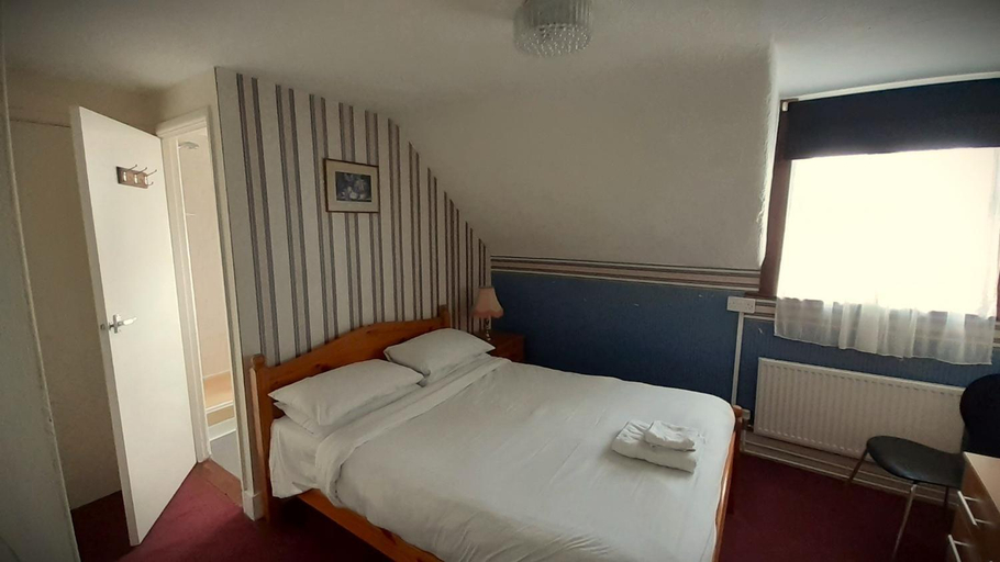 Bedroom 4, The Langtry Hotel, Essex