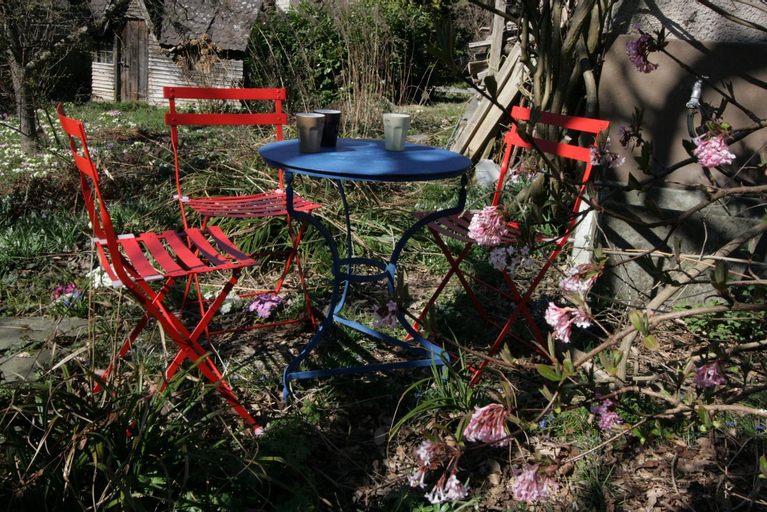 Others 3, au jardin, Wasseramt