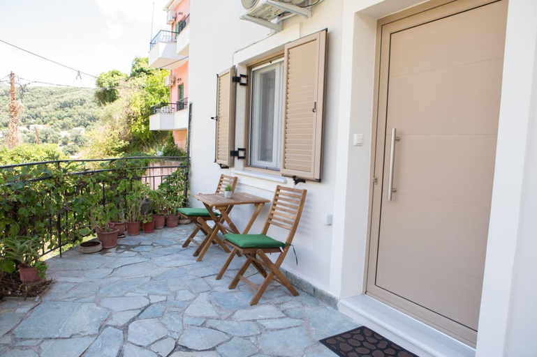 Others 5, Le Quartier Comfy Studios, Epirus