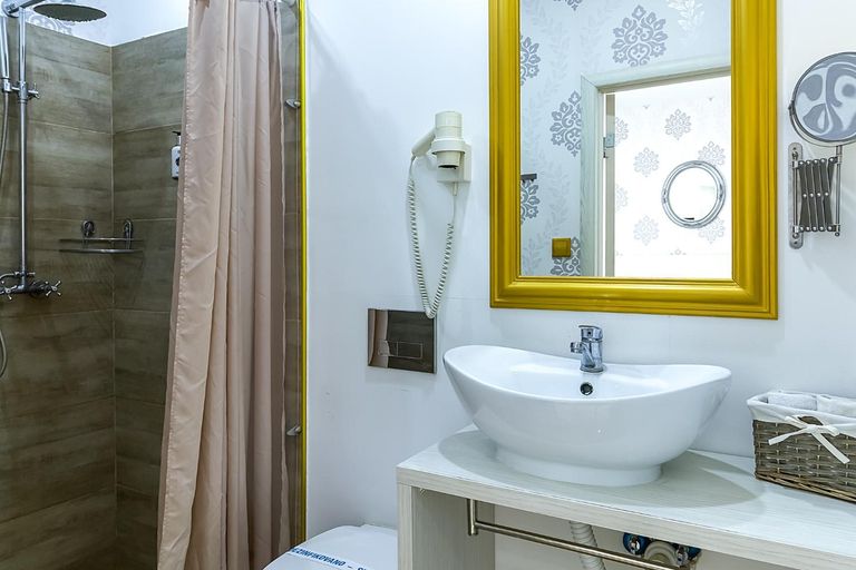 Bathroom 4, Plaza La - Night and Spa, Sremska Mitrovica
