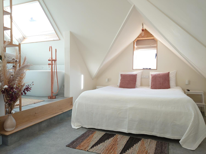 Bedroom 2, Op Oost Boutique hotel & Restaurant het Kook Atelier, Texel