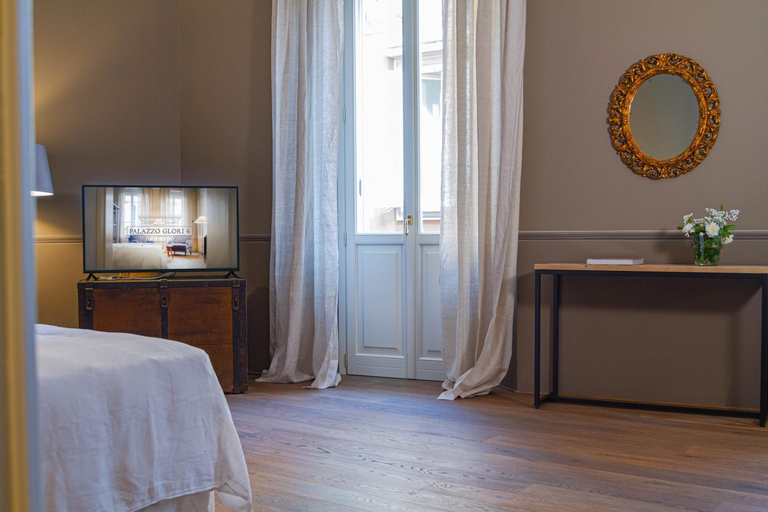 Bedroom 2, Palazzo Glori 6, Cremona