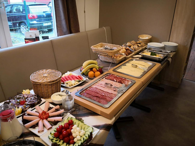 Food & Drinks 4, Weinhaus Hotel, Aurich